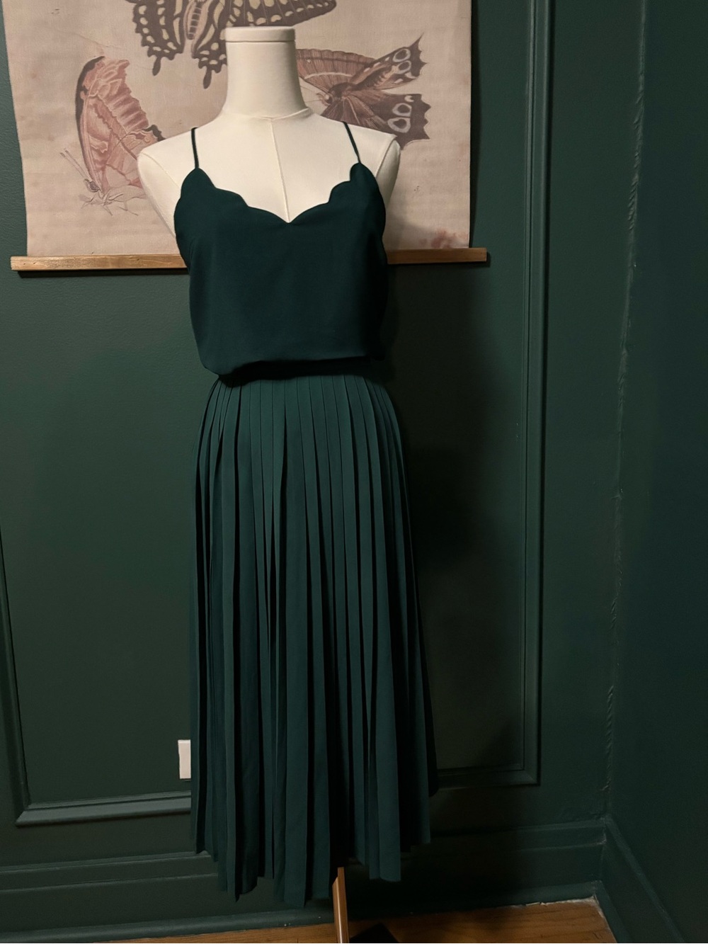 J.Crew emerald green pleated skirt size 8